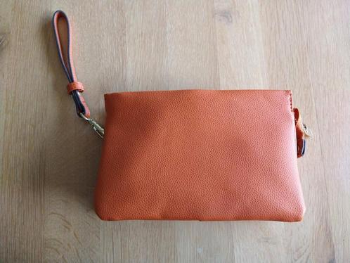 Pochette /Handtas van Accessorize, Handtassen en Accessoires, Tassen | Damestassen, Nieuw, Handtas, Oranje, Ophalen of Verzenden