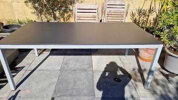 Mooie tuintafel Jati & Kebon Trespa beschikbaar voor biedingen