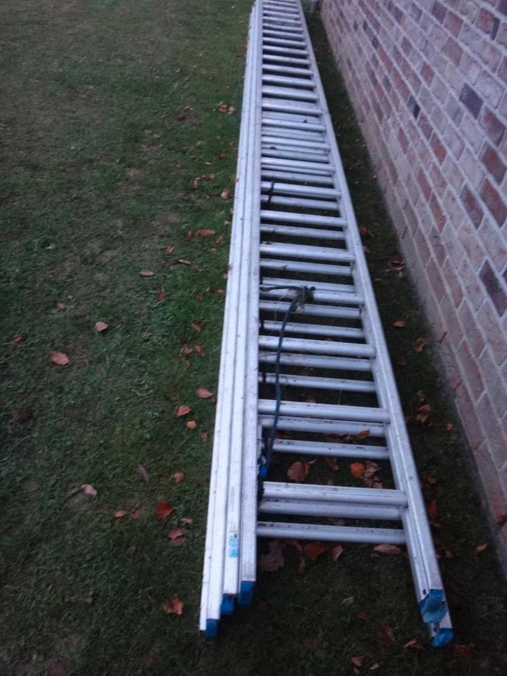 Perfecte ladders, Doe-het-zelf en Bouw, Ladders en Trappen, Gebruikt, Ladder, 4 meter of meer, Opvouwbaar of Inschuifbaar, Ophalen