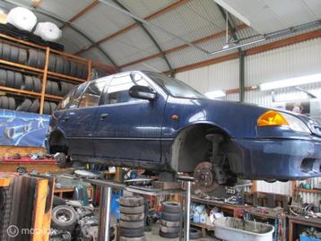 Onderdelen Suzuki Swift 1.3 GLX 5-deurs 1997 beschikbaar voor biedingen