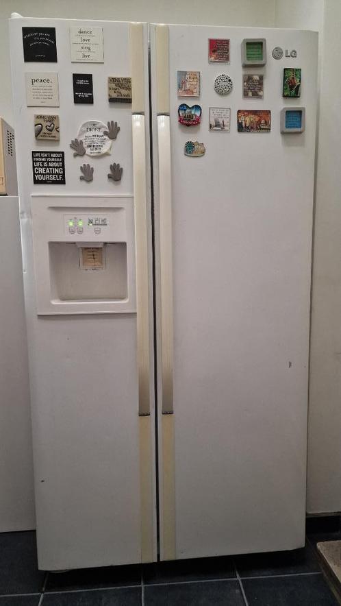 LG Amerikaanse koelkast/diepvriezer, Elektronische apparatuur, Koelkasten en IJskasten, Zo goed als nieuw, Met vriesvak, Ophalen