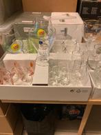 allerlei glazen er zijn veel nieuwe bij 22 stuks voor 5 euro, Diversen, Rommelmarktspullen, Nieuw, Ophalen