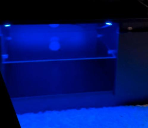 Tv-kastje zwart met LED-strip, Antiek en Kunst, Antiek | Meubels | Kasten, Ophalen