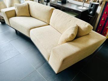 Giorgetti Regal by Antonello Mosca sofa zetel  beschikbaar voor biedingen