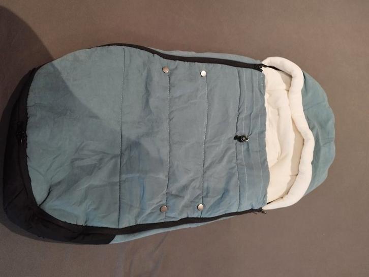 Lot de chancelières poussette/Cosy, Enfants & Bébés, Buggys, Enlèvement