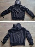 Macna hoodie nieuw, Envoi