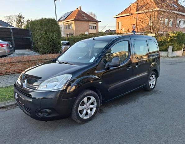 Citroën Berlingo, Auto's, Citroën, Particulier, Te koop, Berlingo, Benzine, Euro 5, Handgeschakeld, Zwart, Ophalen