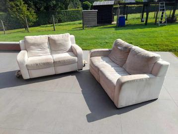 Fauteuils Canapés Relax beschikbaar voor biedingen
