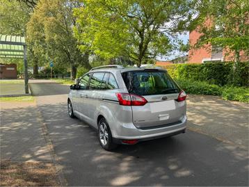 Ford C-Max/essence euro 5B, Autos, Achat, Entreprise, Carnet d'entretien, Boîte manuelle