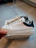 Sneakers Emporio Armani - taille 43 - comme neuves, Emporio Armani, Enlèvement ou Envoi, Comme neuf, Blanc