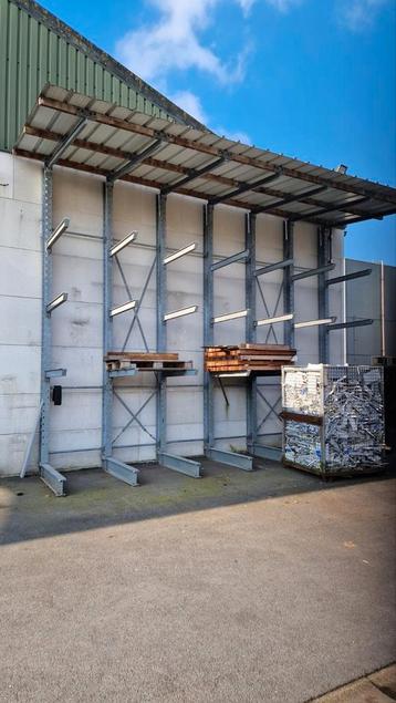 magazijnrek 2 stuks beschikbaar voor biedingen