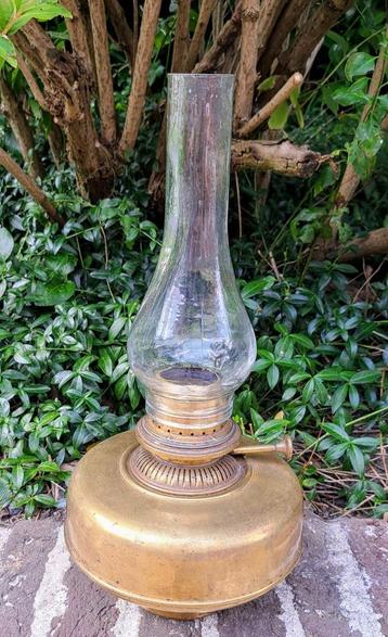 Olielamp, groot model, koper beschikbaar voor biedingen