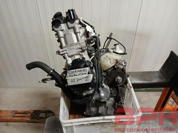 Motorblok Suzuki GSX-R 1000 K7 - K8 2007 t/m 2008 motor blok beschikbaar voor biedingen
