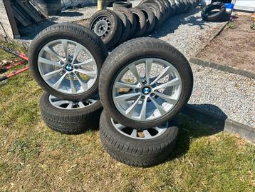 Bmw winterset 17inch met sensoren  beschikbaar voor biedingen
