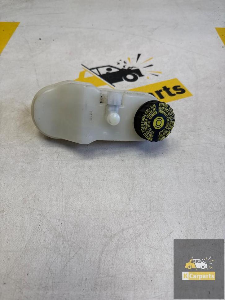 Hoofdremcilnder Peugeot 108 C1 Aygo 0204782755, Auto-onderdelen, Elektronica en Kabels, Toyota, Gebruikt