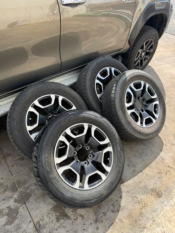 Banden toyota 265/60 R18 beschikbaar voor biedingen