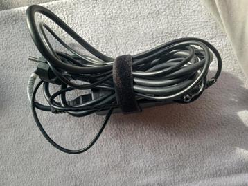 Medion adapter. beschikbaar voor biedingen