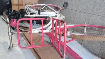 Roze meisjes fiets 26 inch beschikbaar voor biedingen