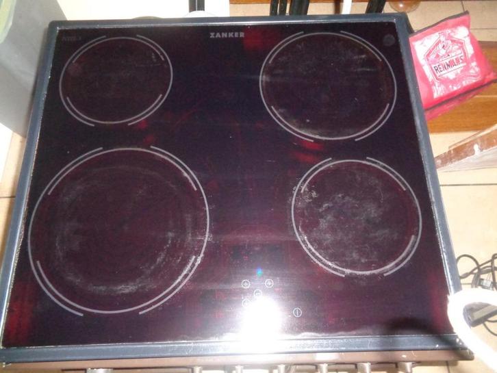 Vitro keramische kookplaat Zanker  ZKT 3110 S, Elektronische apparatuur, Kookplaten, Zo goed als nieuw, Inbouw, Keramisch, 4 kookzones