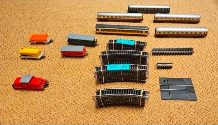 Fleischmann, Lima, Piko H0 . Locomotive, rails, carriages, Hobby en Vrije tijd, Modeltreinen | H0, Gebruikt, Treinset, Gelijkstroom