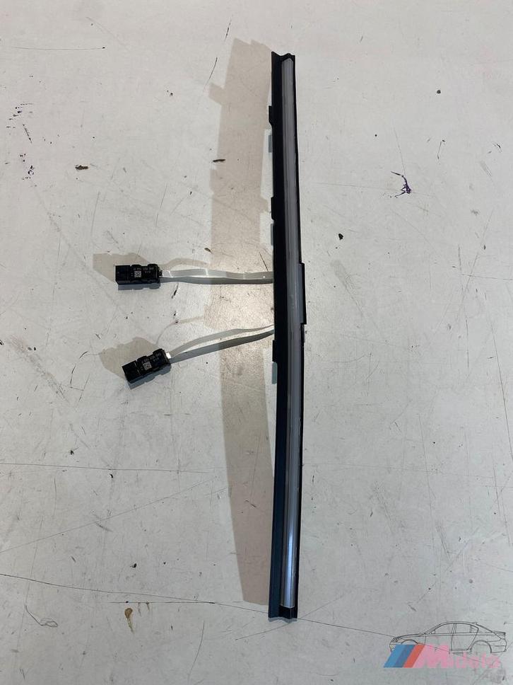 VW GOLF VIII SIERSTRIP DASHBOARD MET LICHT 5H1947096, Auto-onderdelen, Interieur en Bekleding, Volkswagen, Gebruikt, Ophalen of Verzenden