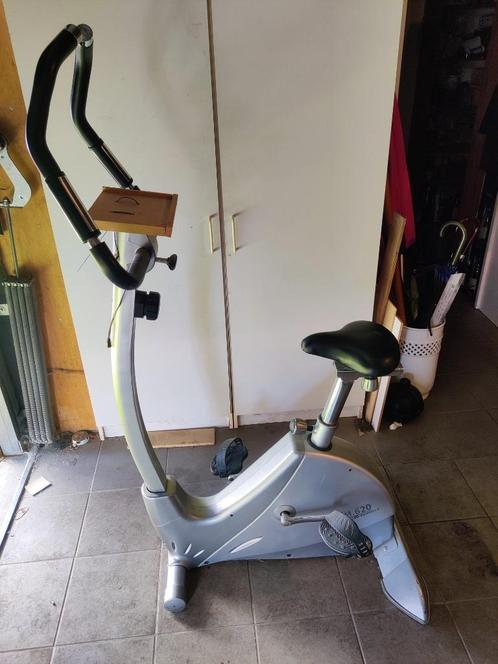 DKN hometrainer Utility V6 – degelijk, 8 weerstanden, Sport en Fitness, Fitnessapparatuur, Gebruikt, Hometrainer, Benen, Overige materialen