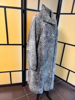 Prachtig astrakan damesmantel, Kleding | Dames, Ophalen of Verzenden, Zo goed als nieuw, Maat 42/44 (L)