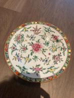 Handgeschilderd Chinees porceleinen bord, Antiquités & Art, Antiquités | Porcelaine, Enlèvement