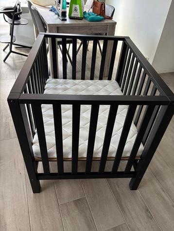 Babypark met matras beschikbaar voor biedingen