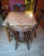 Vierkante tafel van 80x80 en 4 houten stoelen, Gebruikt, Ophalen