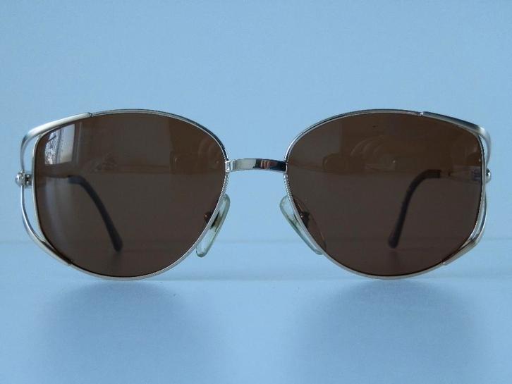 Christian Dior zonnebril. Dior. Vintage., Handtassen en Accessoires, Zonnebrillen en Brillen | Dames, Zo goed als nieuw, Zonnebril