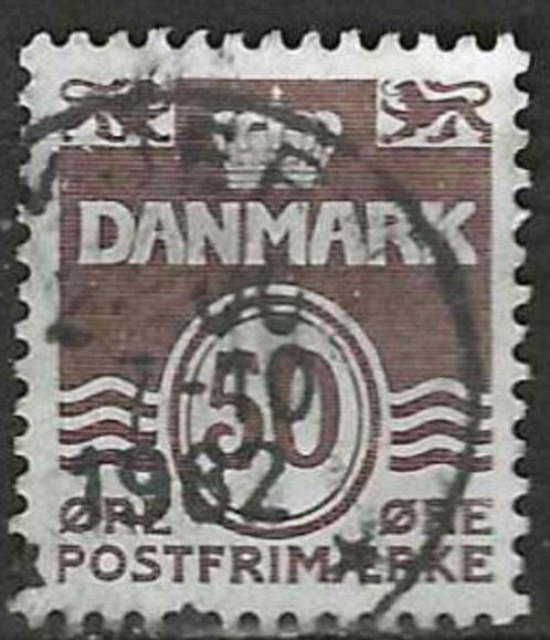 Denemarken 1974 - Yvert 564A - Waarde onder kroon (ST), Postzegels en Munten, Postzegels | Europa | Scandinavië, Gestempeld, Denemarken