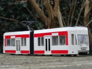 Gelede tram - 1/55 beschikbaar voor biedingen