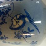 19e eeuwse Aziatische vaas ., Ophalen of Verzenden