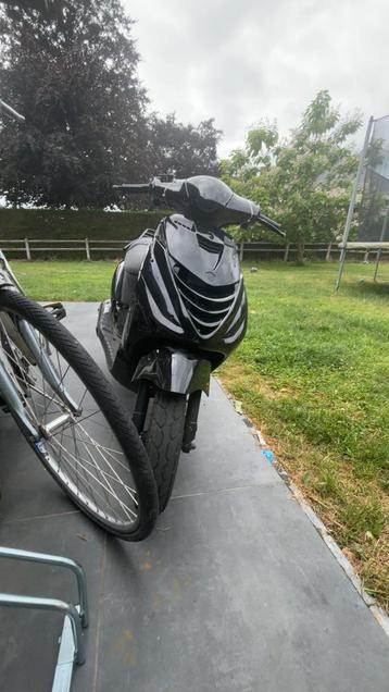 Zip 125cc beschikbaar voor biedingen
