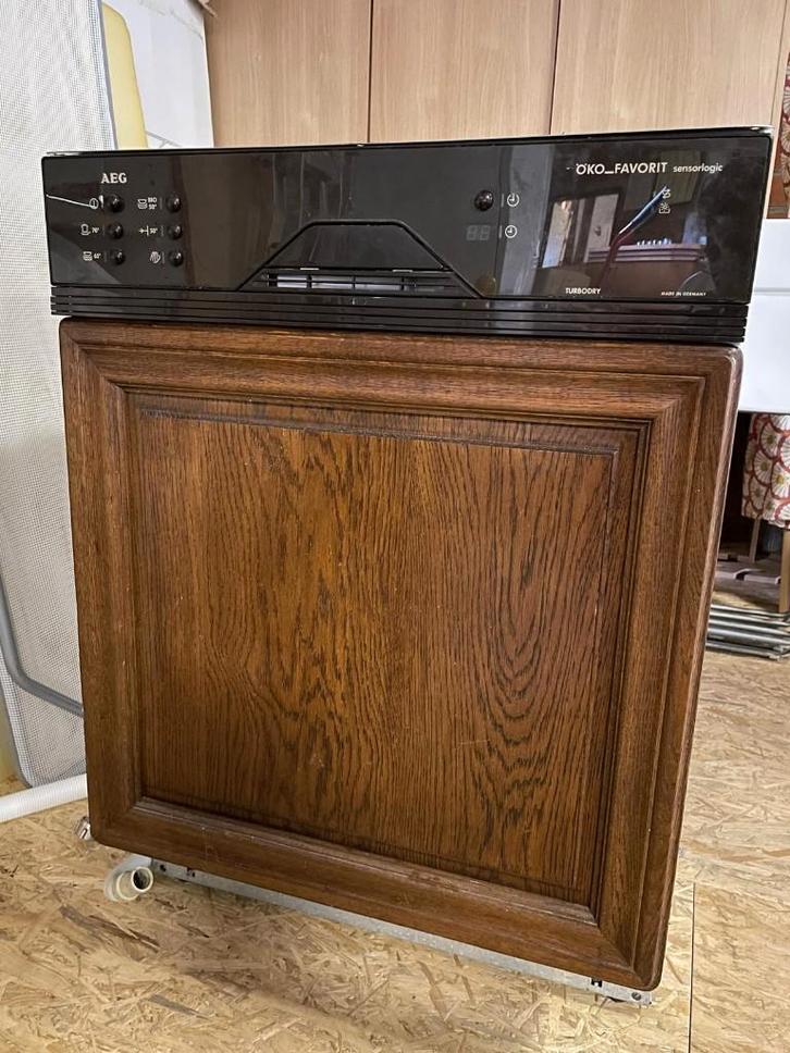 AEG Afwasmachine ÖKO FAVORIT, Elektronische apparatuur, Vaatwasmachines, Gebruikt, Inbouw, 85 tot 90 cm, 45 tot 60 cm, Ophalen