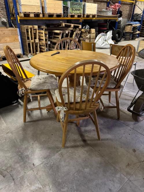 Eettafel + 4 stoelen + vitrinekast + buffetkast, Huis en Inrichting, Tafels | Eettafels, Gebruikt, Vier personen, Rond, Ophalen