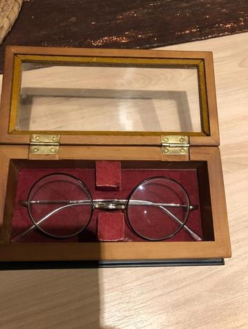 Harry Potter replica glasses collector’s item