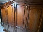 Armoire en noyer 4 portes, Comme neuf, Avec espace de penderie, 200 cm ou plus, Autres essences de bois