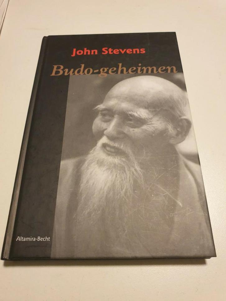 J. Stevens - Budo-geheimen, Boeken, Esoterie en Spiritualiteit, Zo goed als nieuw, Overige onderwerpen, Ophalen of Verzenden