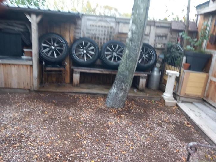 Kwalitatieve Alu’velgen Merknaam ‘Borbet’, Auto-onderdelen, Banden en Velgen, Velg(en), All Season, 235 mm, Overig, Gebruikt, Ophalen