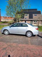 Toyota- Corolla - 2008 - Benzine - 120 000 - Zilver, Stof, Zwart, Corolla, Handgeschakeld