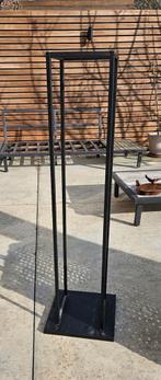 Range bûches vertical en acier, Enlèvement