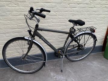 Heren fiets  beschikbaar voor biedingen