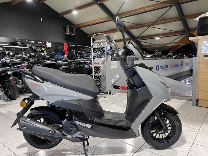 TNT Motor Dixon 10 CLASSE A 25 km/h, Motoren, Motoren | Overige merken, Bedrijf, Scooter, 11 kW of minder, Ophalen