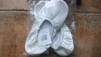 Witte ballerina pantoffels, maat 33/34, nooit gebruikt, Kinderen en Baby's, Ophalen of Verzenden, Zo goed als nieuw