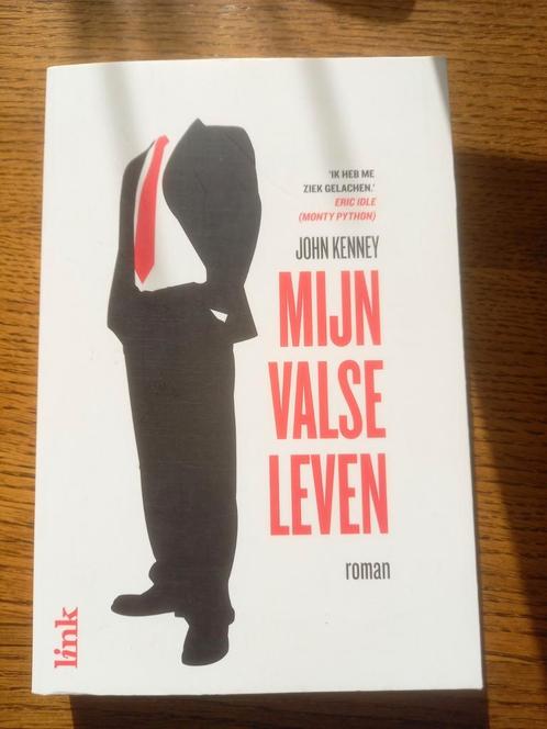 John Kenney - Mijn valse leven, Boeken, Literatuur, Zo goed als nieuw, Ophalen of Verzenden