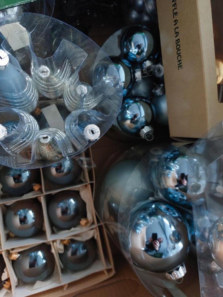 Doos vol met kerstversiering, Huis en Inrichting, Woonaccessoires | Memoborden, Ophalen