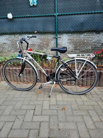 Minerva heren fiets beschikbaar voor biedingen