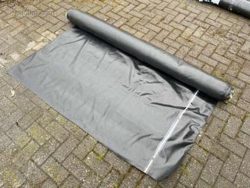 Vijverfolie 200 cm breed, circa 60 meter beschikbaar voor biedingen